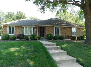 1009 E Gay St, Warrensburg, MO 64093