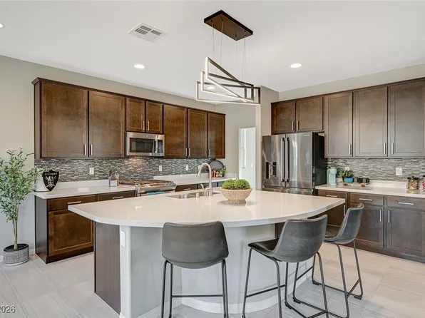 12898 Slipknot St, Las Vegas, NV 89141