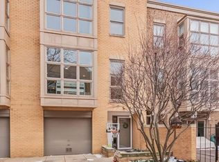 2315 N Wayne Ave, Chicago, IL 60614