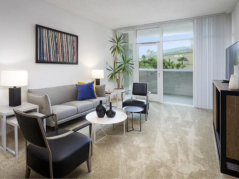 Towers at Costa Verde Apartments — Photo 58