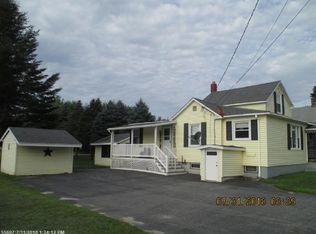 27 Fisher Ave, Lewiston, ME 04240