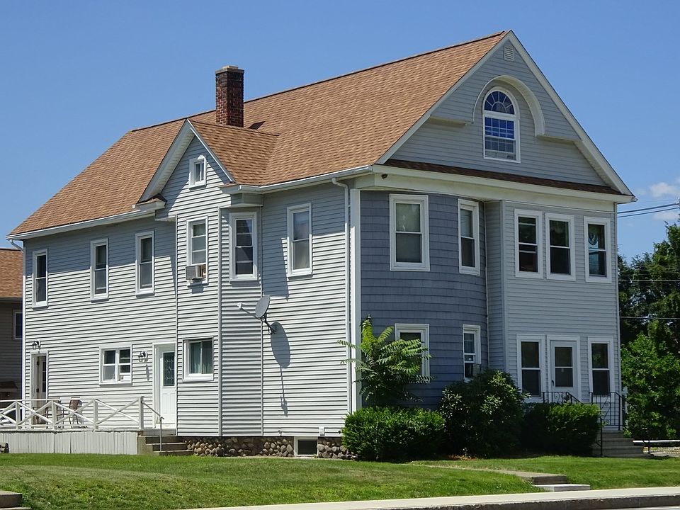 1st image of 484 Burncoat St