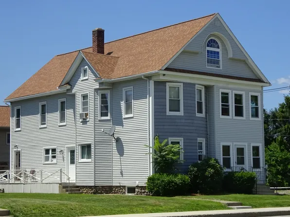 484 Burncoat St, Worcester, MA 01606