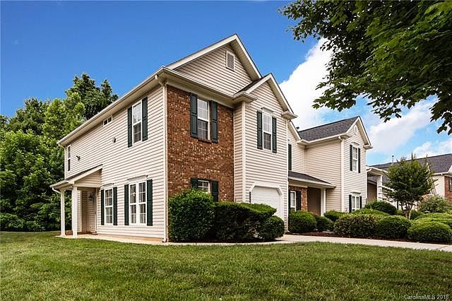 1st image of 8945 Cinnabay Dr