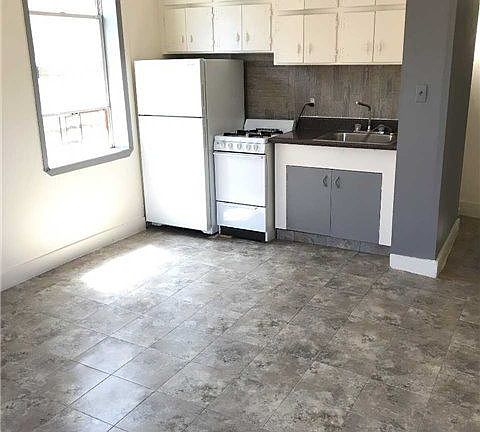 4th image of 11865 Metropolitan Ave APT 3C