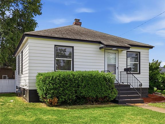 3rd image of 2306 E Nora Ave