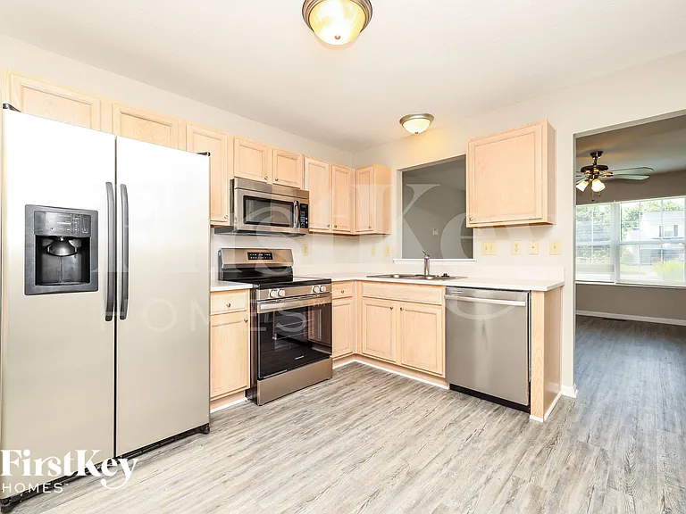 40 Sprucewood Ct — Photo 8