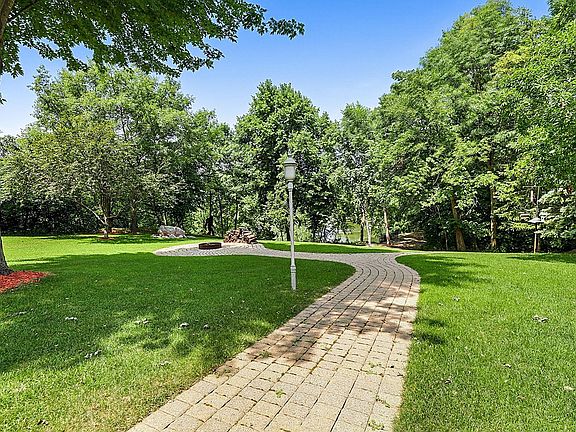3rd image of 2177 Mill Pond Dr