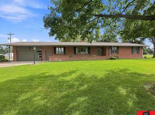 208 Oak St, Snyder, NE 68664