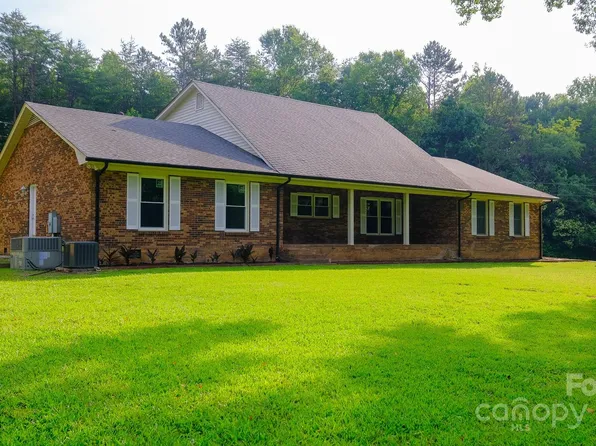 239 Gamble Loop, Bessemer City, NC 28016