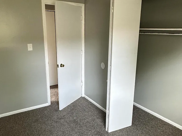 380 Redding Rd #1 — Photo 32