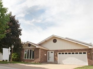 4508 Madison Ave, Brookfield, IL 60513