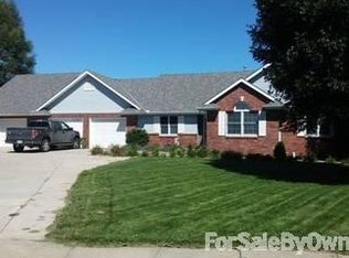106 Hannah Cir, Underwood, IA 51576