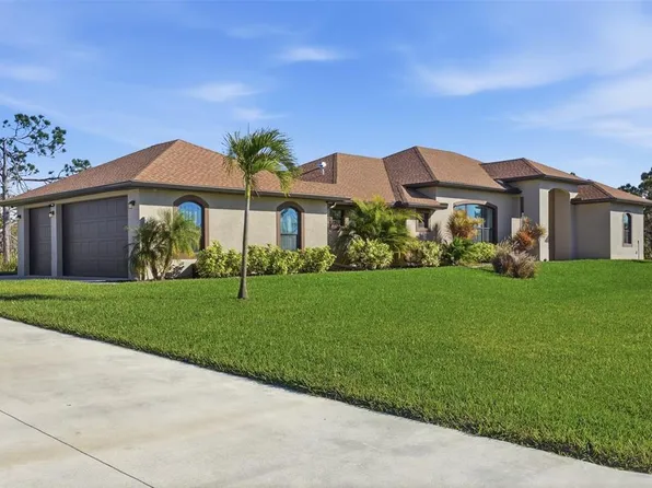 5 Aye Ct, Placida, FL 33946
