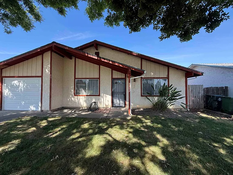 9262 Terra Linda Dr — Photo 21