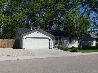 1610 Chicago St, Nampa, ID 83686