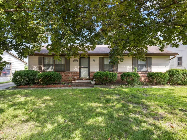 1523 McCormick St, Des Moines, IA 50316