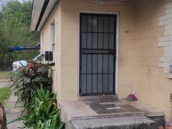 jacksonville-florida-154636371 picture