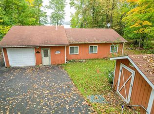984 Lakeview Dr, Cloquet, MN 55720