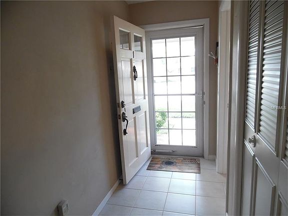 2nd image of 1616 S Lake Ave APT 1