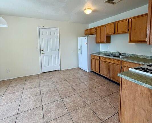 5th image of 12220 Tierra Alaska Ave