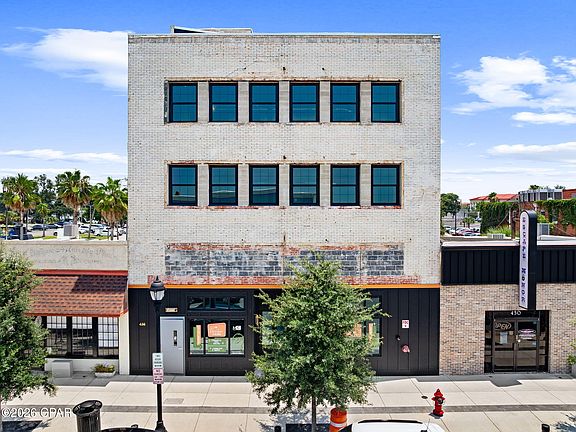 2nd image of 436 Harrison Ave #17