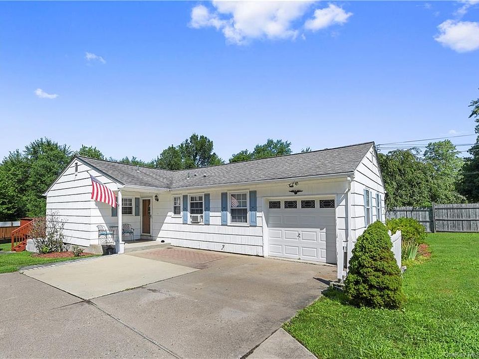 1st image of 3587 Gomer St