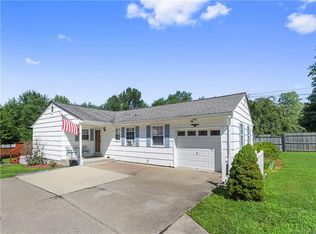 3587 Gomer St, Yorktown Heights, NY 10598