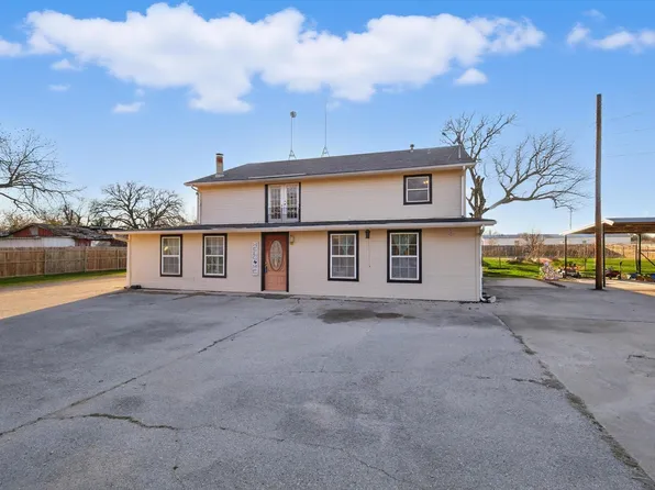 13485 Liberty School Rd #2, Azle, TX 76020