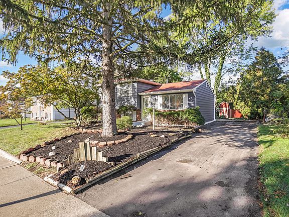 2nd image of 6255 Carthage Dr