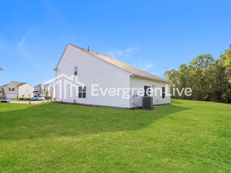 212 Stokely Way — Photo 14