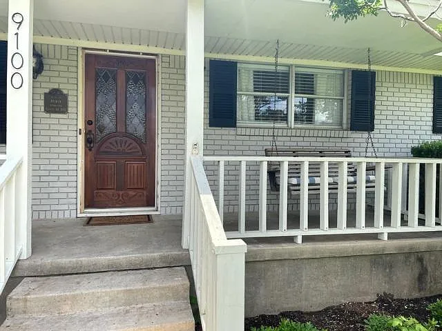 Building Photo - 9100 Lark Dr