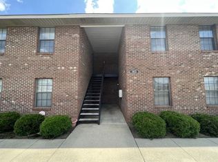 1409A Ireland Dr, Fayetteville, NC 28304