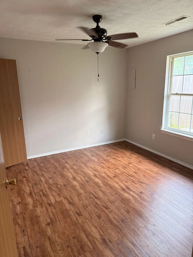 Walnut Grove Apartments — Photo 4