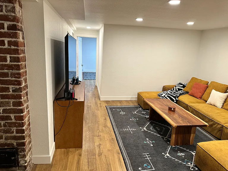 149 Park Dr — Photo 29