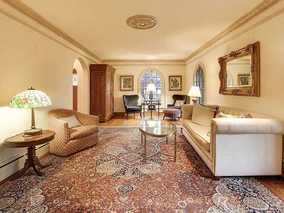 5th image of 710 S Washington Ave