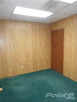 4th image of 1309 Edgewood Dr