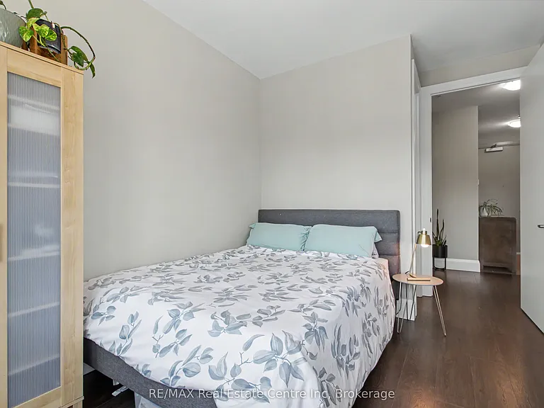 73 Arthur St S #102 — Photo 12