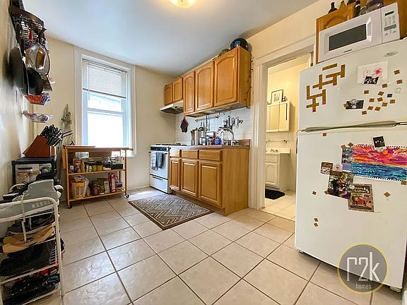2nd image of 32-34 33rd St #1F