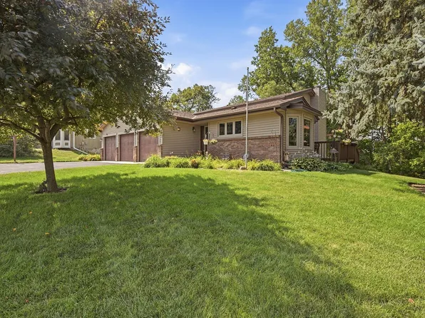13036 Ottawa Dr, Savage, MN 55378