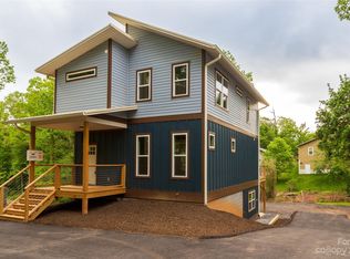 422 London Rd, Asheville, NC 28803