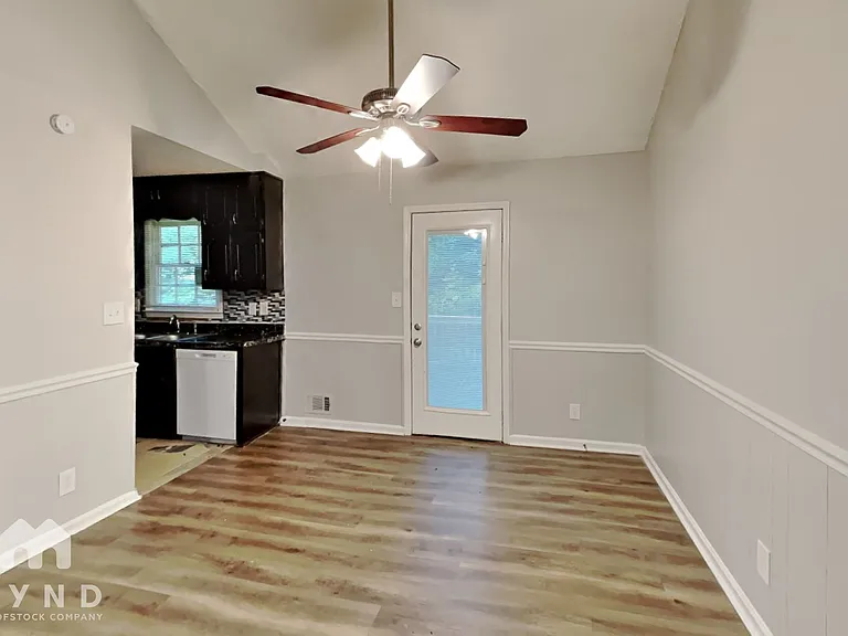 121 Chip Pl — Photo 5