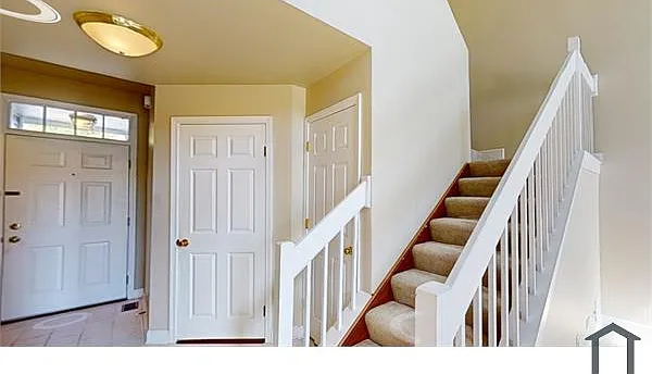 3 bed, 1700 sqft, $3,500 — Photo 2