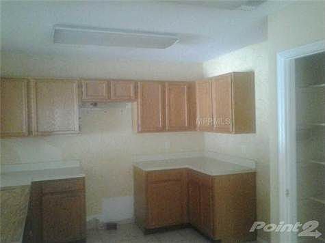3rd image of 3870 Biscayne Dr
