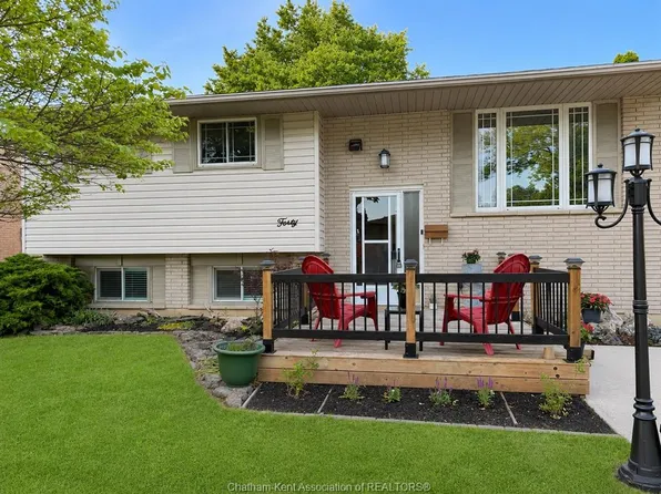 40 Thornhill Cres, Chatham Kent, ON N7L 4M3