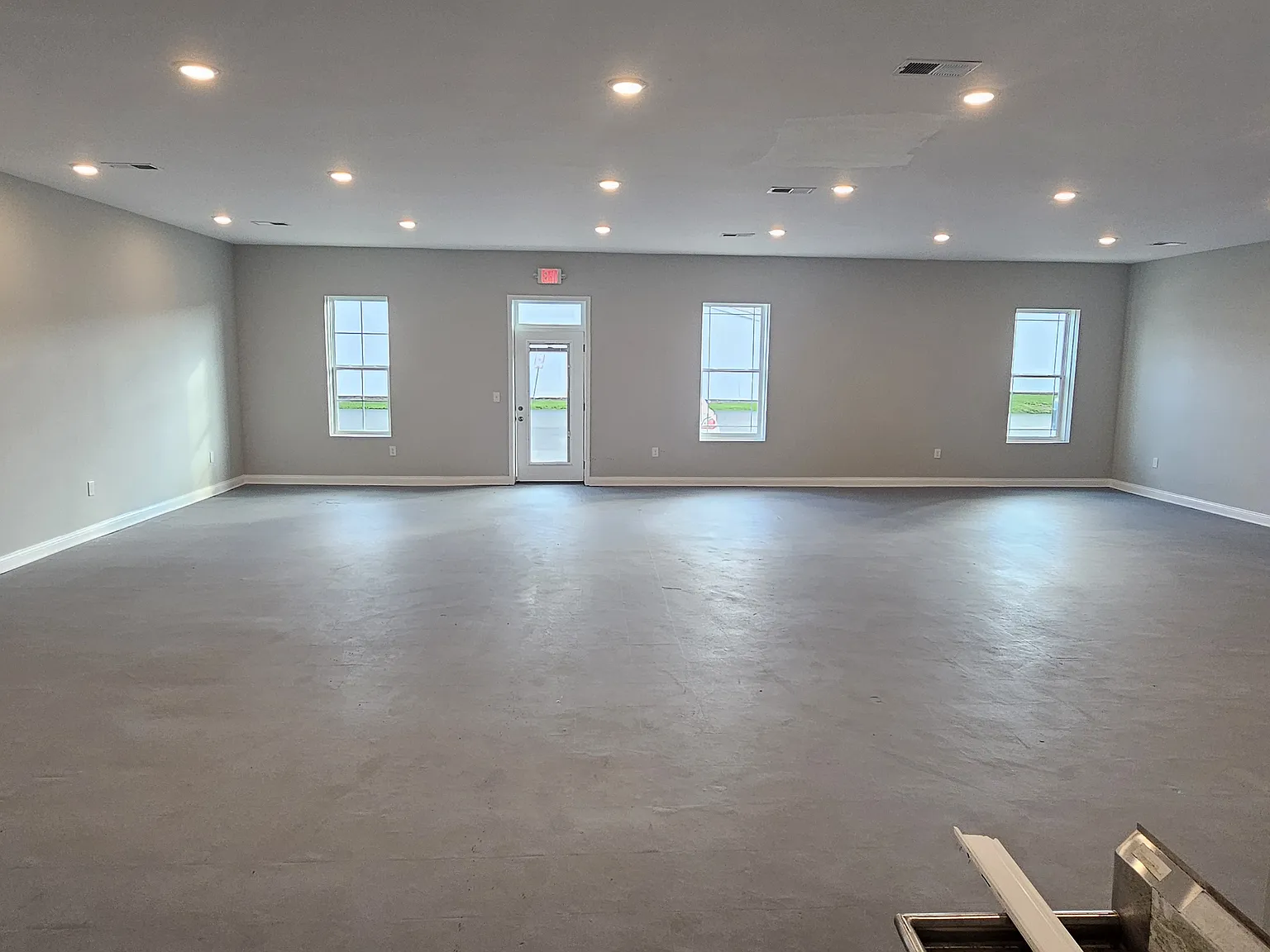 1 bed, 1000 sqft, $1,600 — Photo 4