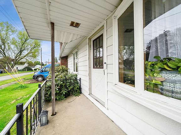 5th image of 14451 Lowville St