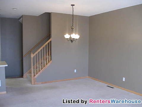 3rd image of 3608 Abercrombie Ln
