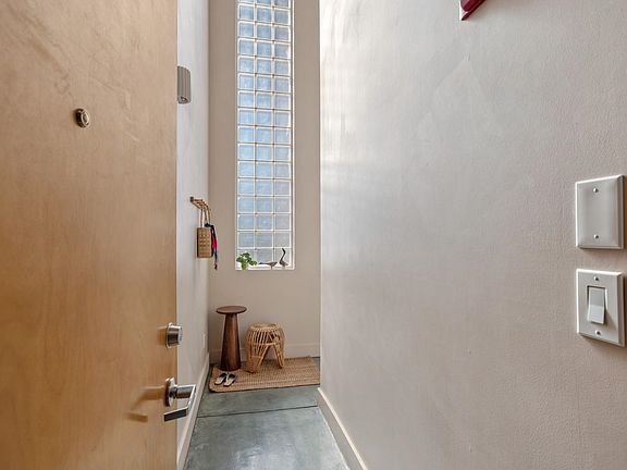 5th image of 675 8th St APT 10