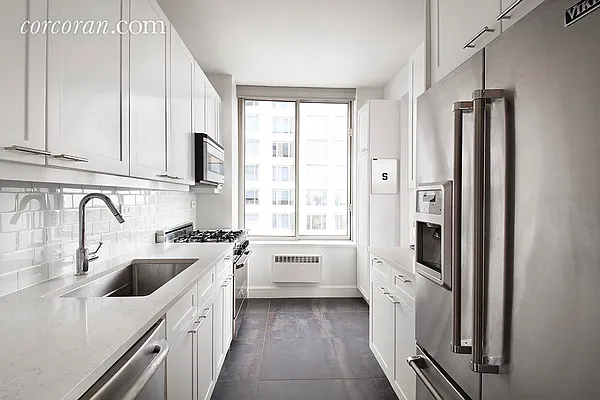 Sold by Corcoran | media 4